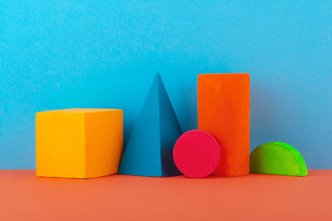 https://www.freepik.com/free-photo/still-life-small-decorative-objects-with-vivid-col- ors_32450647.htm